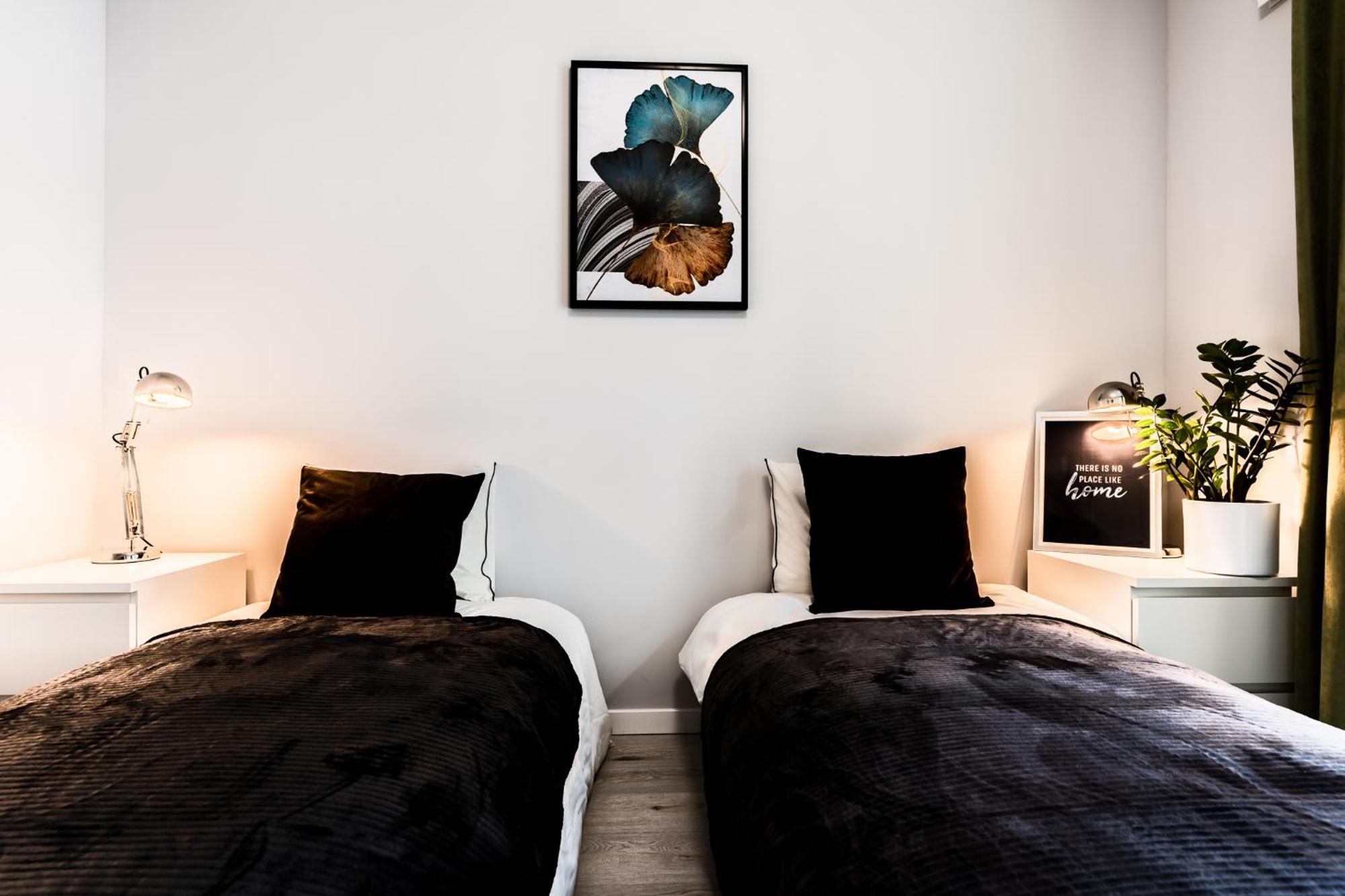Pure Rental Premium Apartments Вроцлав Экстерьер фото